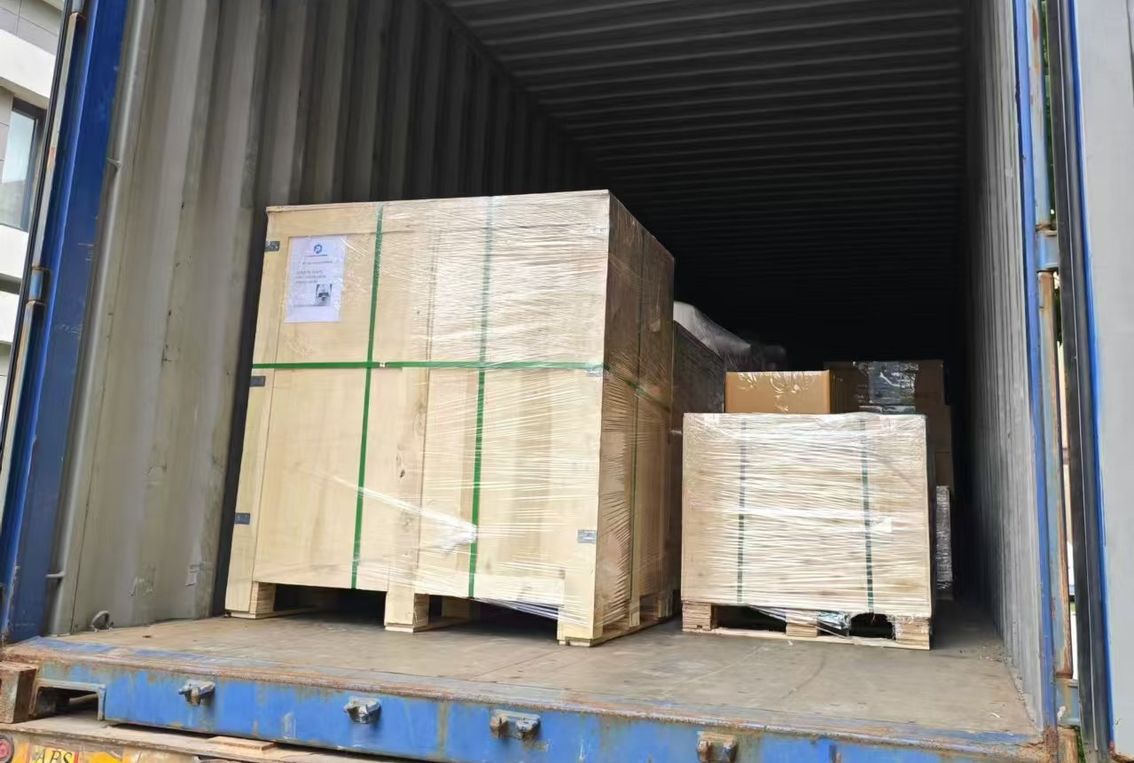 Produk Perangkat Keras Kelautan Stainless Steel Dikirim ke Pelanggan Galangan Kapal di Asia
