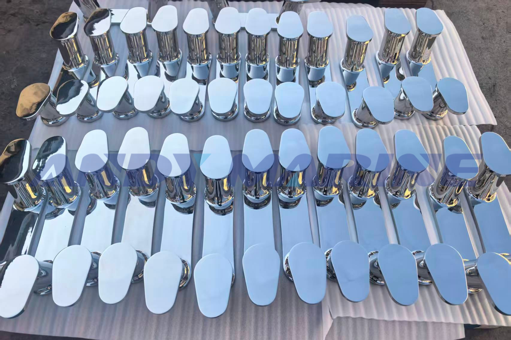 Andy Marine Berhasil Menghadirkan Bollard Baja Tahan Karat 316 Berkinerja Tinggi